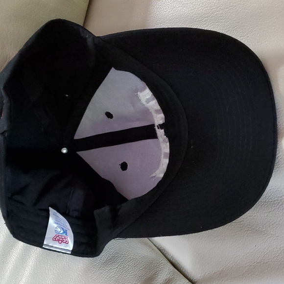 Ferrari cap - Picture 3 of 3